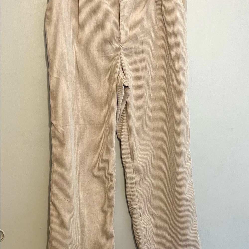 Divided by H&M Women’s Corduroy ‎ Cream Pants Wide Leg Size Large Stretch Comfy
